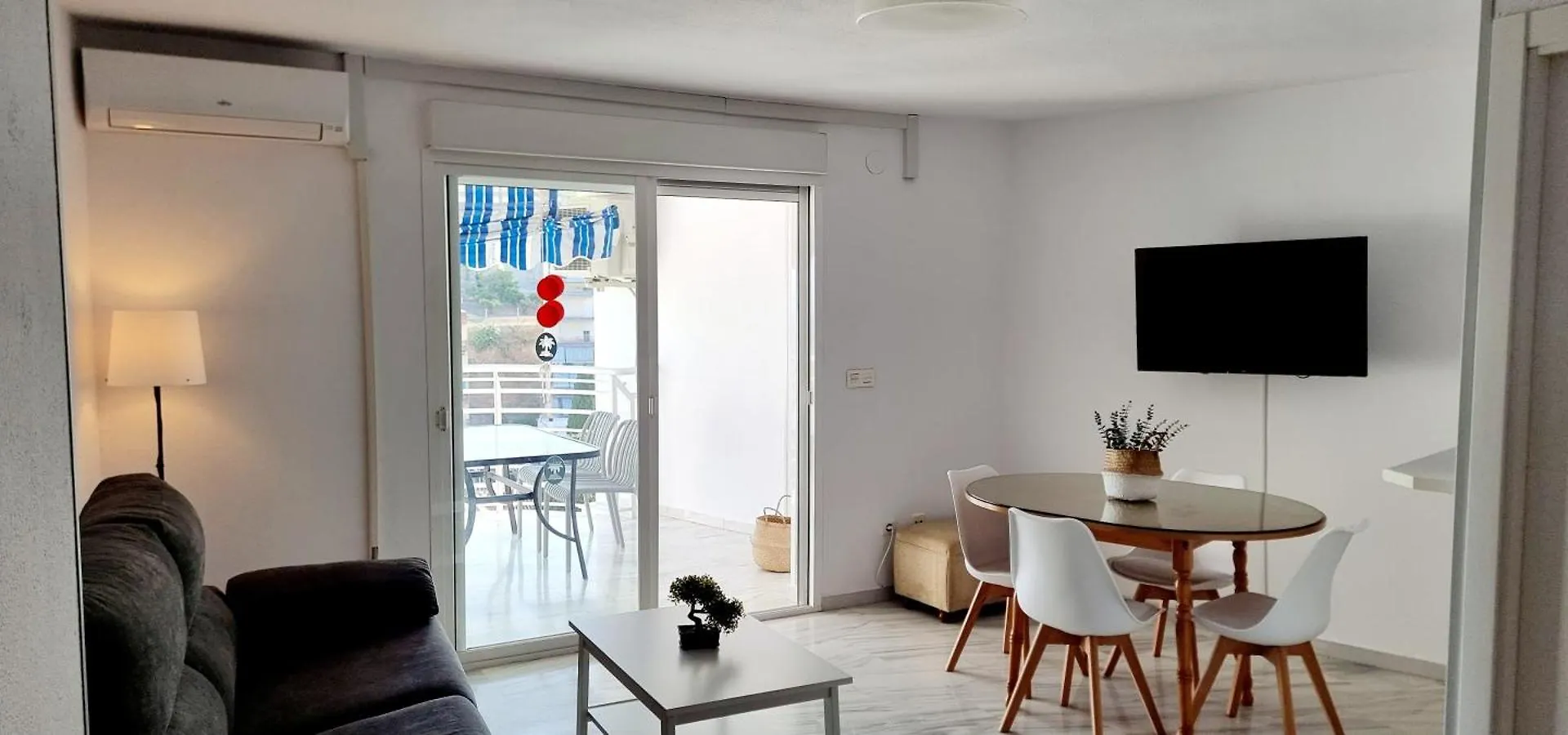 Apartamento Portisol En Playa De Velilla Almunecar 0*,
